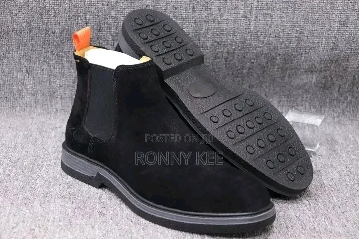 Upper Suede Boots