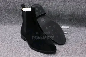 Upper Suede Boots