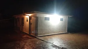 3bdrm House in Kiwenda, Busukuma for rent