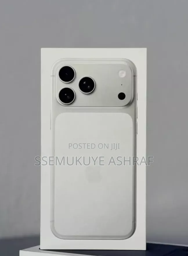 New Apple iPhone 17 Pro Max 256 GB White