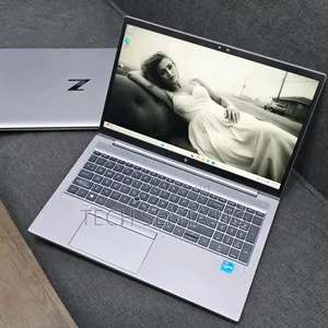 Laptop HP ZBook Firefly G8 16GB Intel Core i7 SSD 512GB