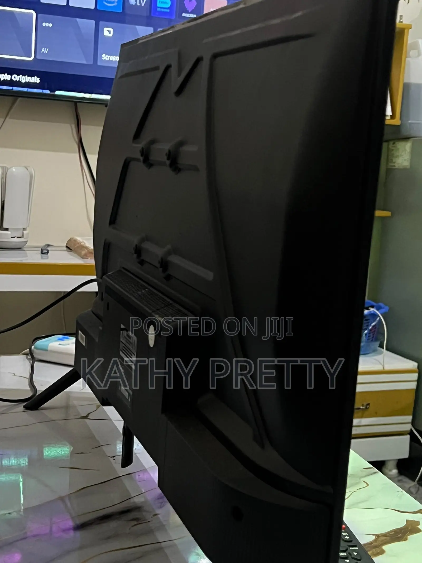 Black Ark”LED Digital TV