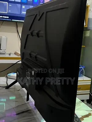 Black Ark”LED Digital TV
