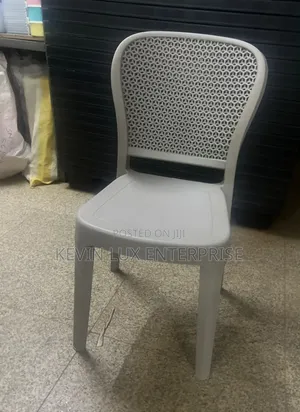 Plastic Chair Quality