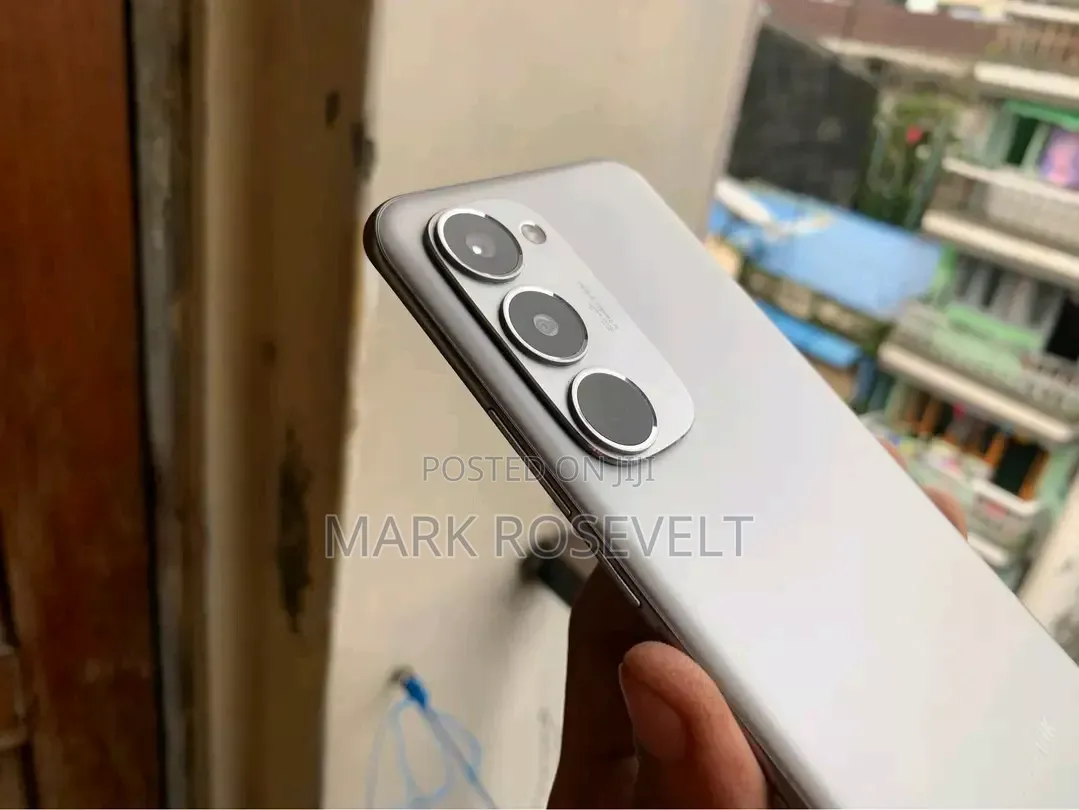 New Tecno Spark 40 Pro+ 256 GB Silver