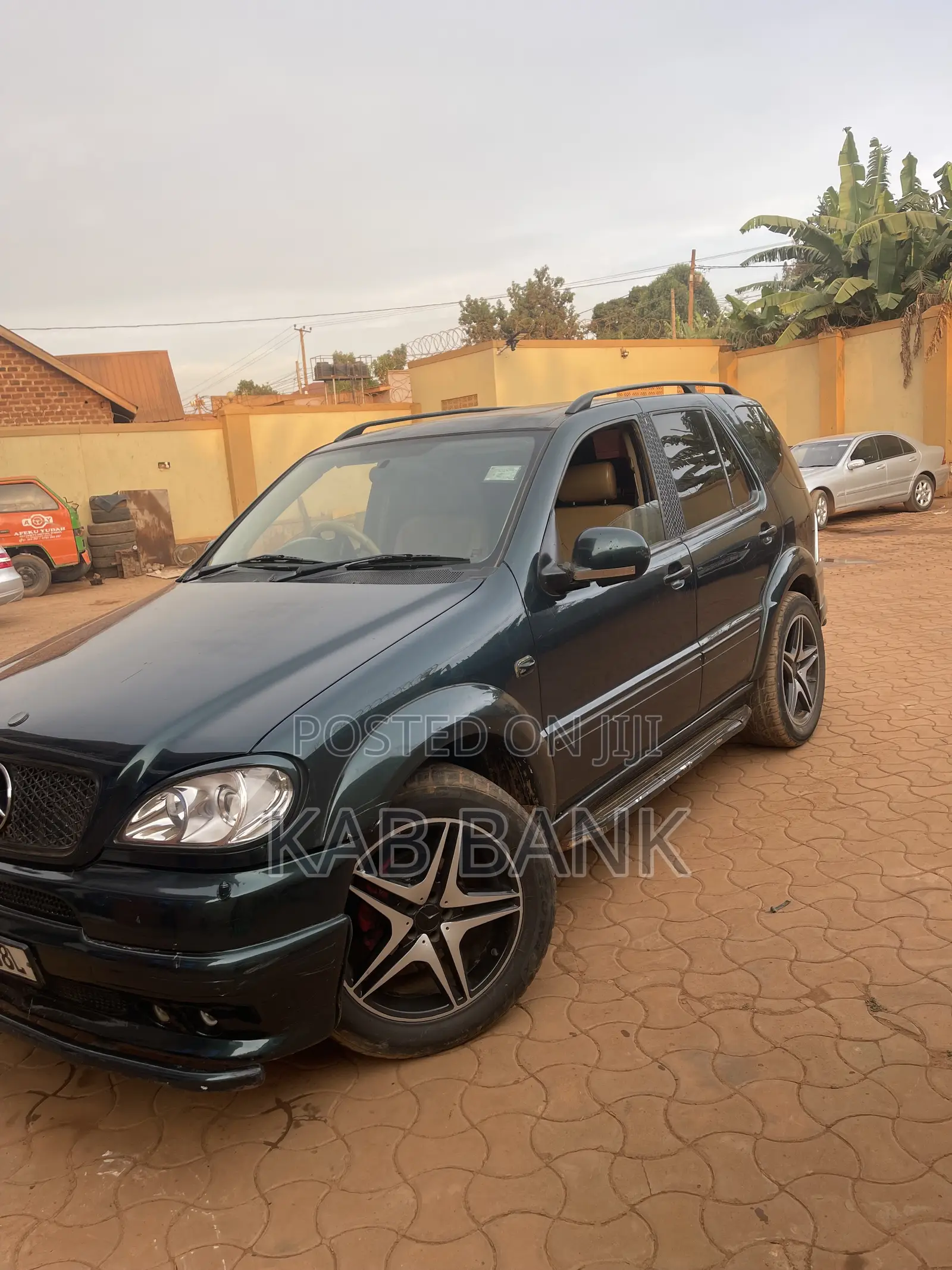 Mercedes-Benz M Class 2000 Green