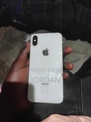 Apple iPhone X 256 GB White