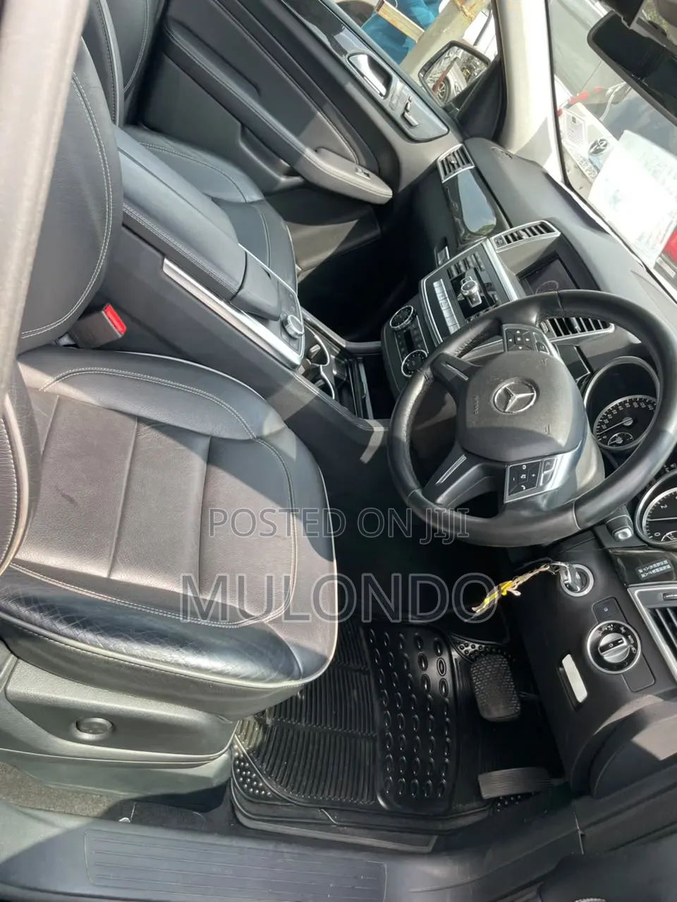 Mercedes-Benz 350D 2015 Black