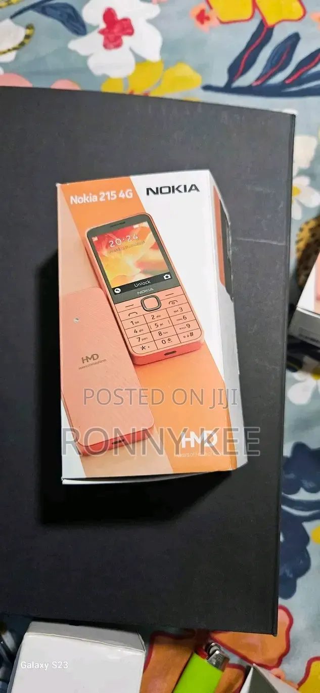 New Nokia 215 4G Orange