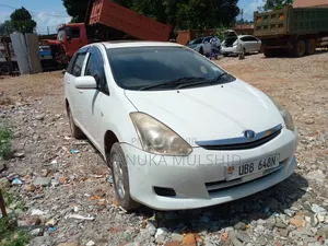 Toyota Wish 2005 White