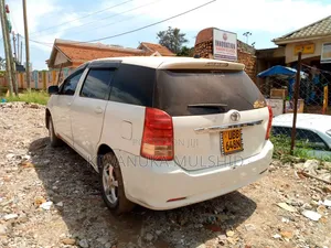 Toyota Wish 2005 White