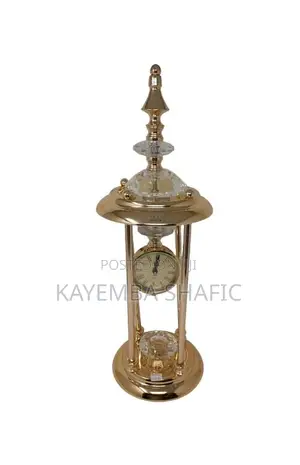 Luxury Decorative Gold and Crystal Table Clock Centerpiece