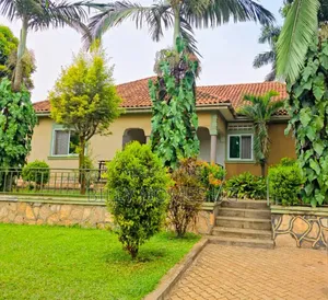 4bdrm Bungalow in Nakawa for sale