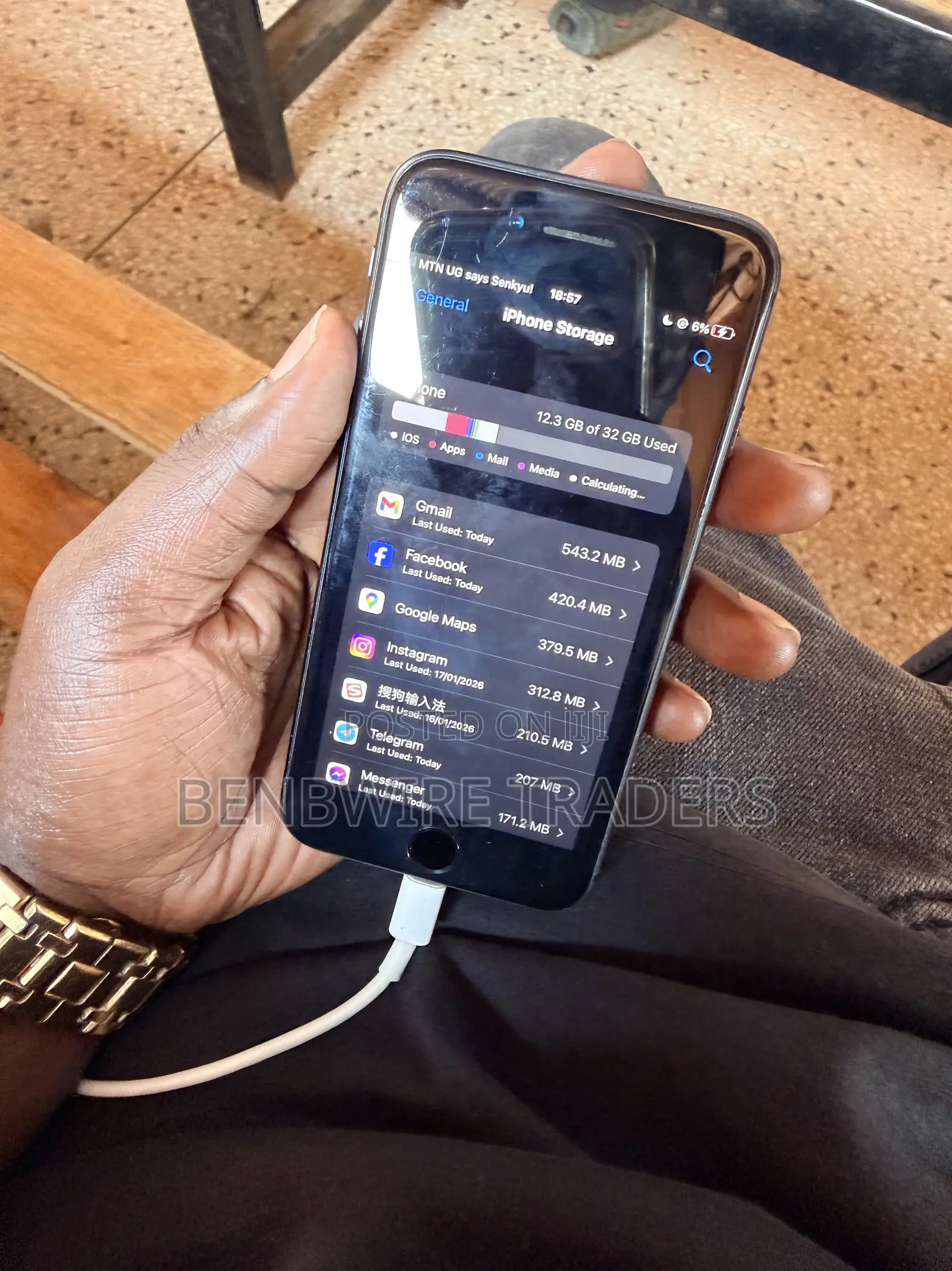 Apple iPhone 7 32 GB Black