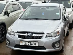 Subaru Impreza 2.0i 5-dr 2013 Silver