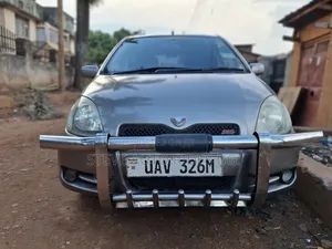 Toyota Vitz 2006 Gray