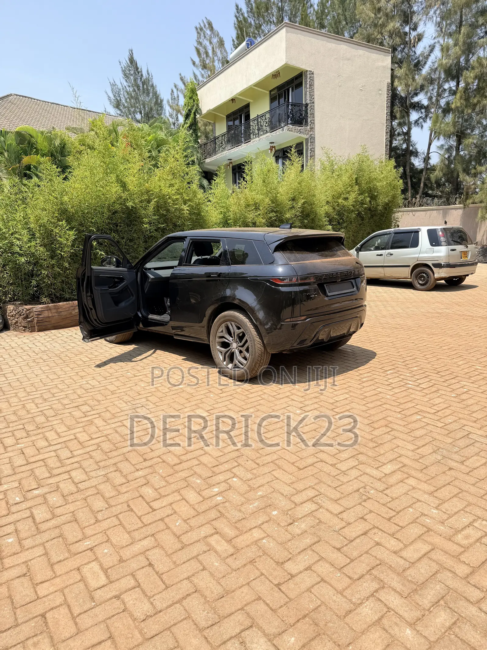 Land Rover Range Rover 2021 Black