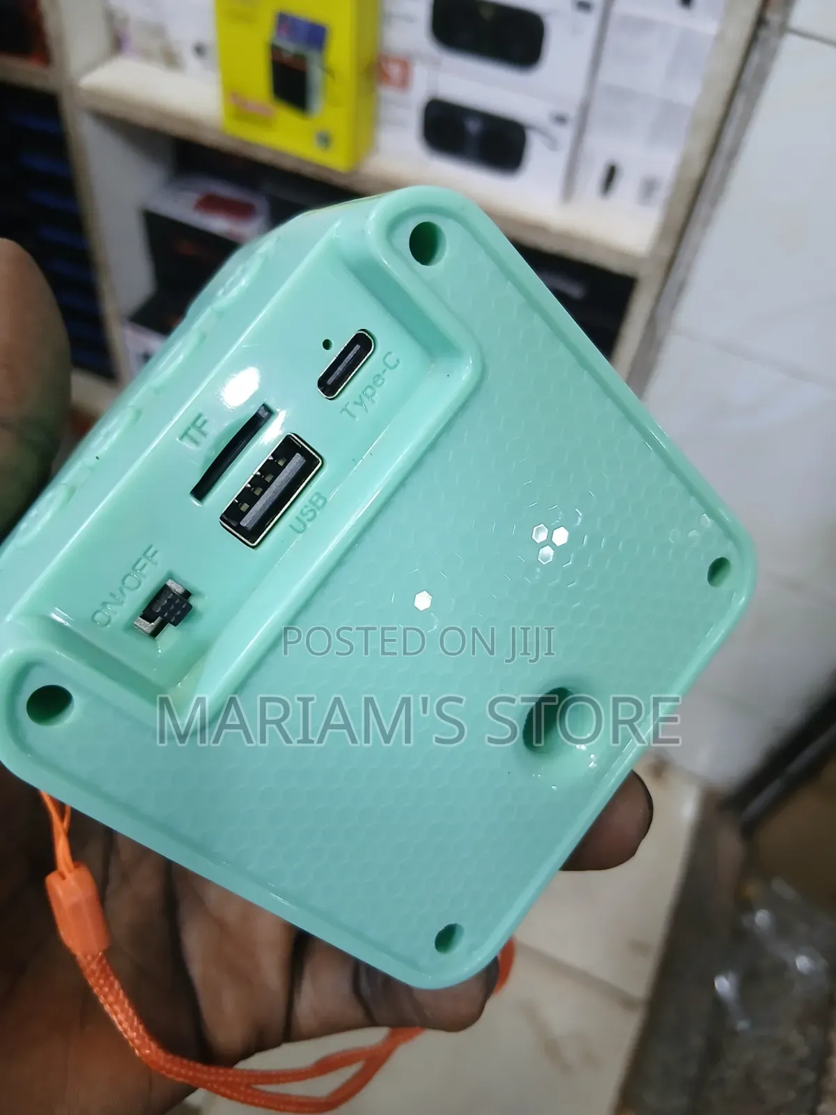 Wireless Bluetooth Speaker Witha Distinctive Mint Green