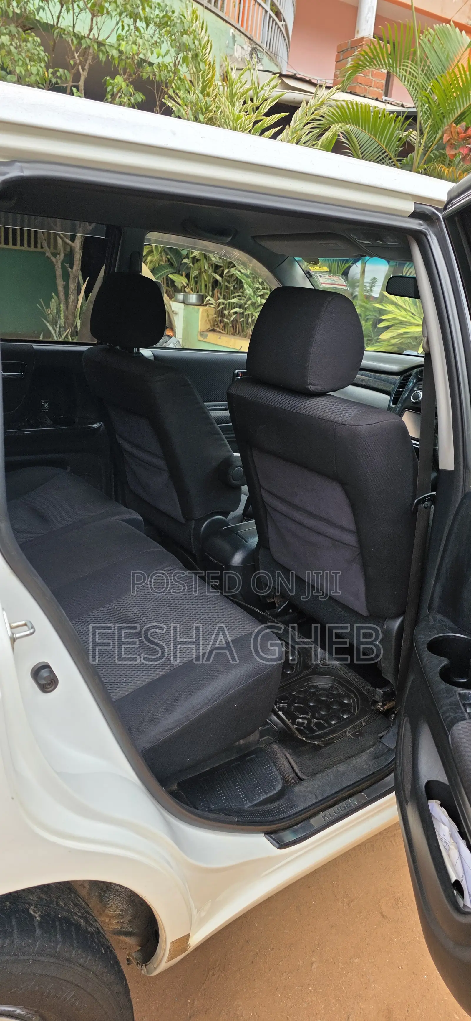 Toyota Kluger 2006 White