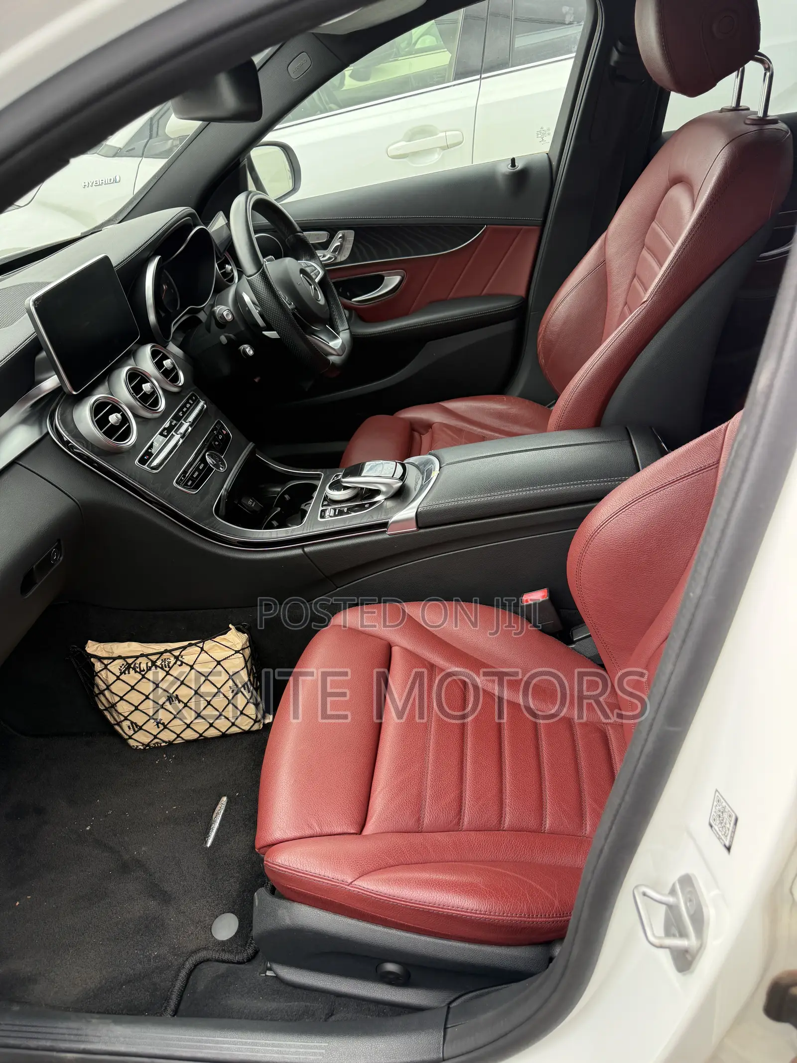 Mercedes-Benz C200 2017 White