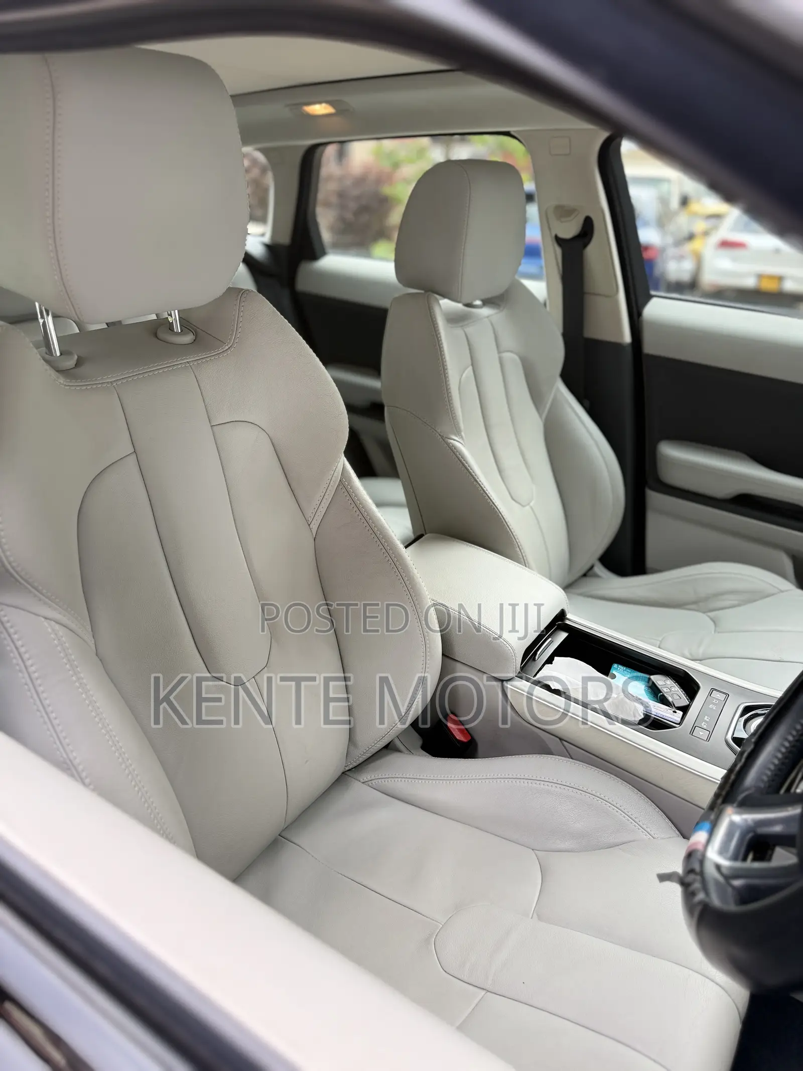 Land Rover Range Rover 3.0L Supercharged 2014 Black