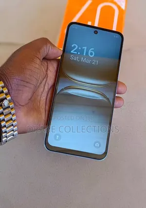 New Tecno Spark 40 256 GB White