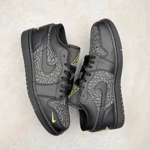 Nike Air Jordan 1 Low SE "Black Elephant Print"