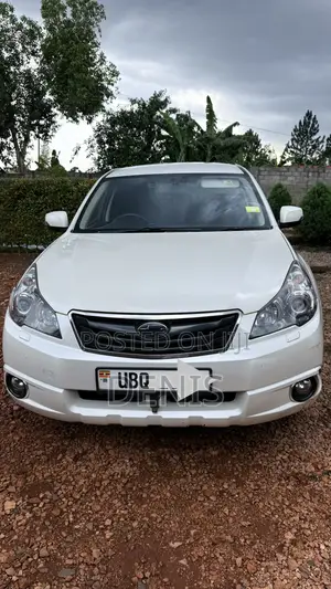 Subaru Outback 2012 Pearl
