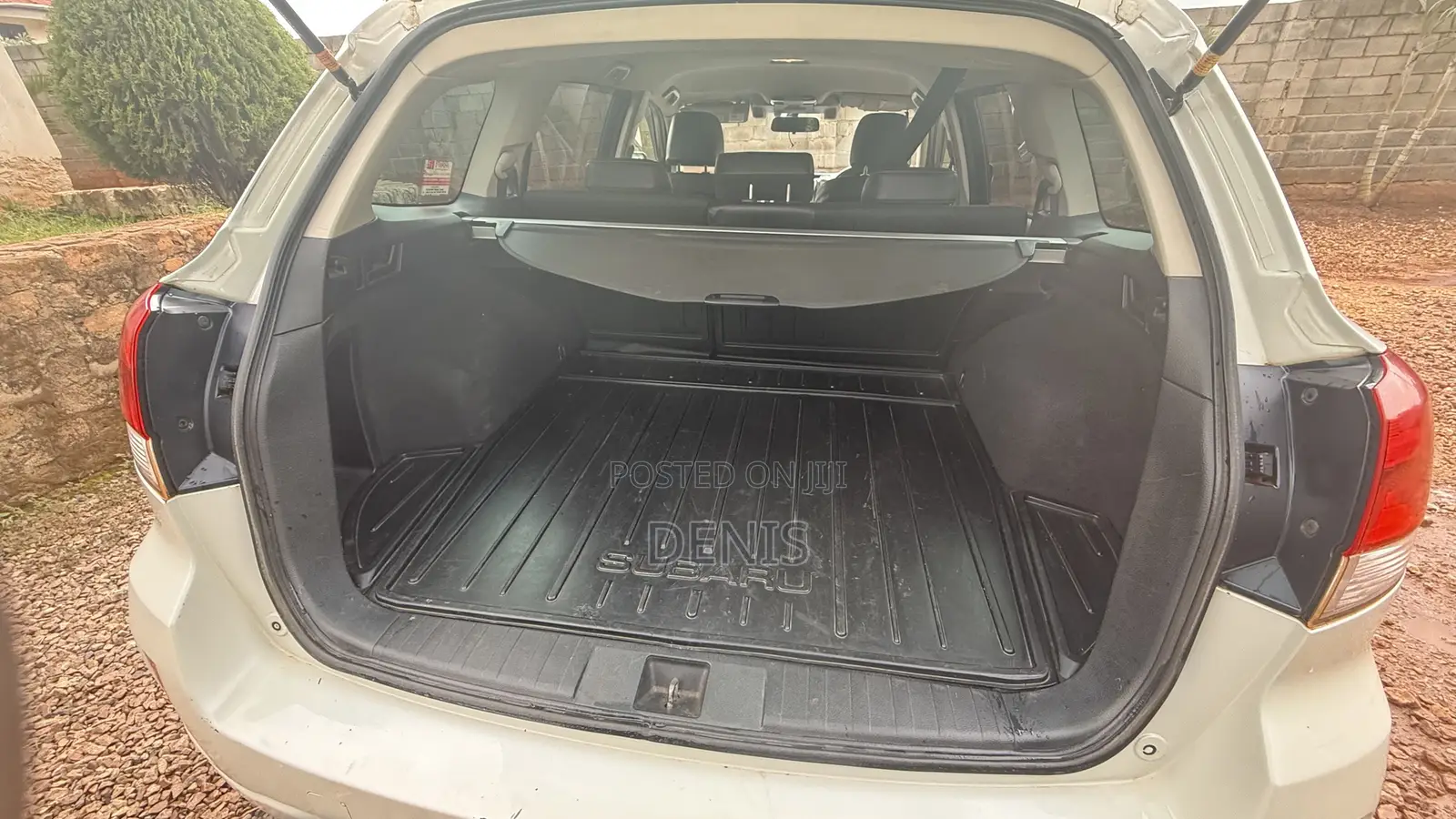 Subaru Outback 2012 Pearl