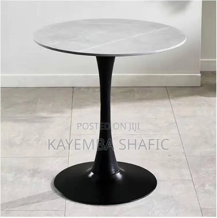 Modern Round Marble Tulip Dining Table With Black Pedestal Base