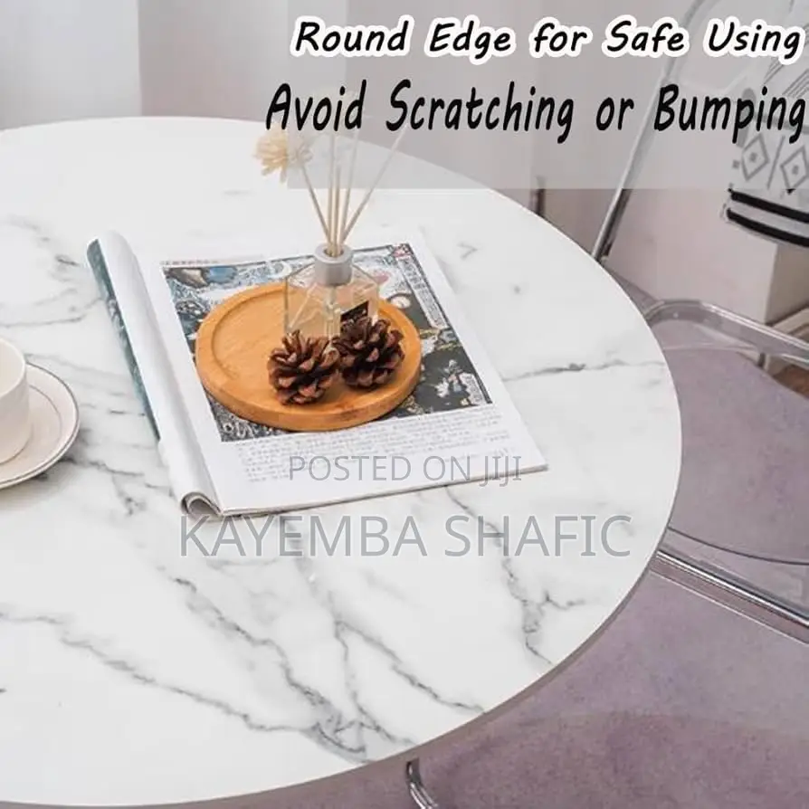 Modern Round Marble Tulip Dining Table With Black Pedestal Base