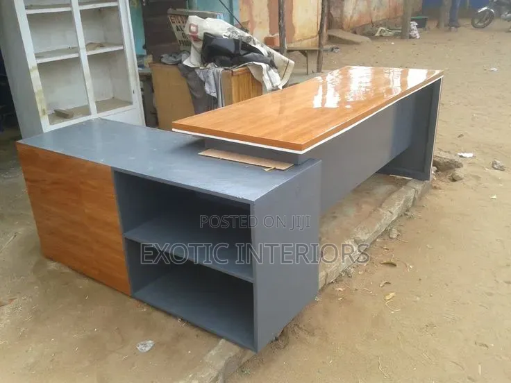 Office Table Order On