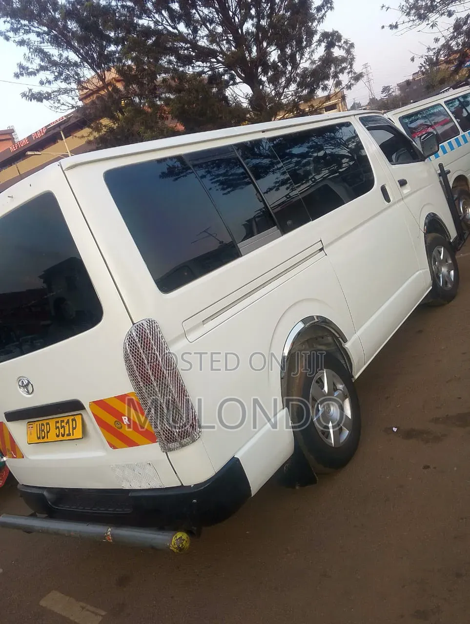 Toyota HiAce 2010 White