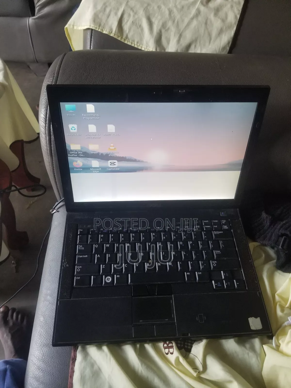 Laptop Dell Latitude 7390 4GB Intel Core i7 HDD+SSD 128GB