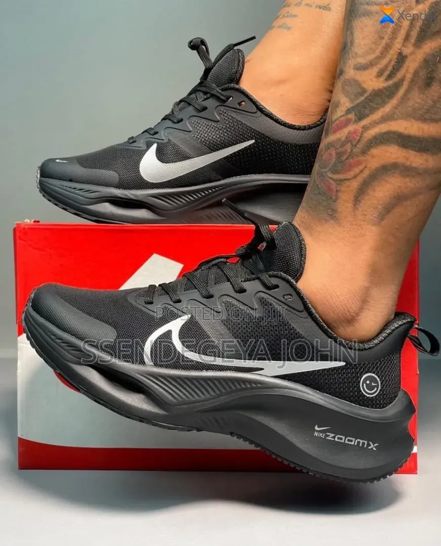 Nike ZoomX Smiley Sneakers