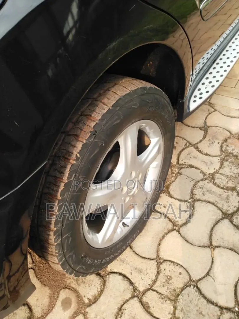 Mercedes-Benz M Class 2009 Black
