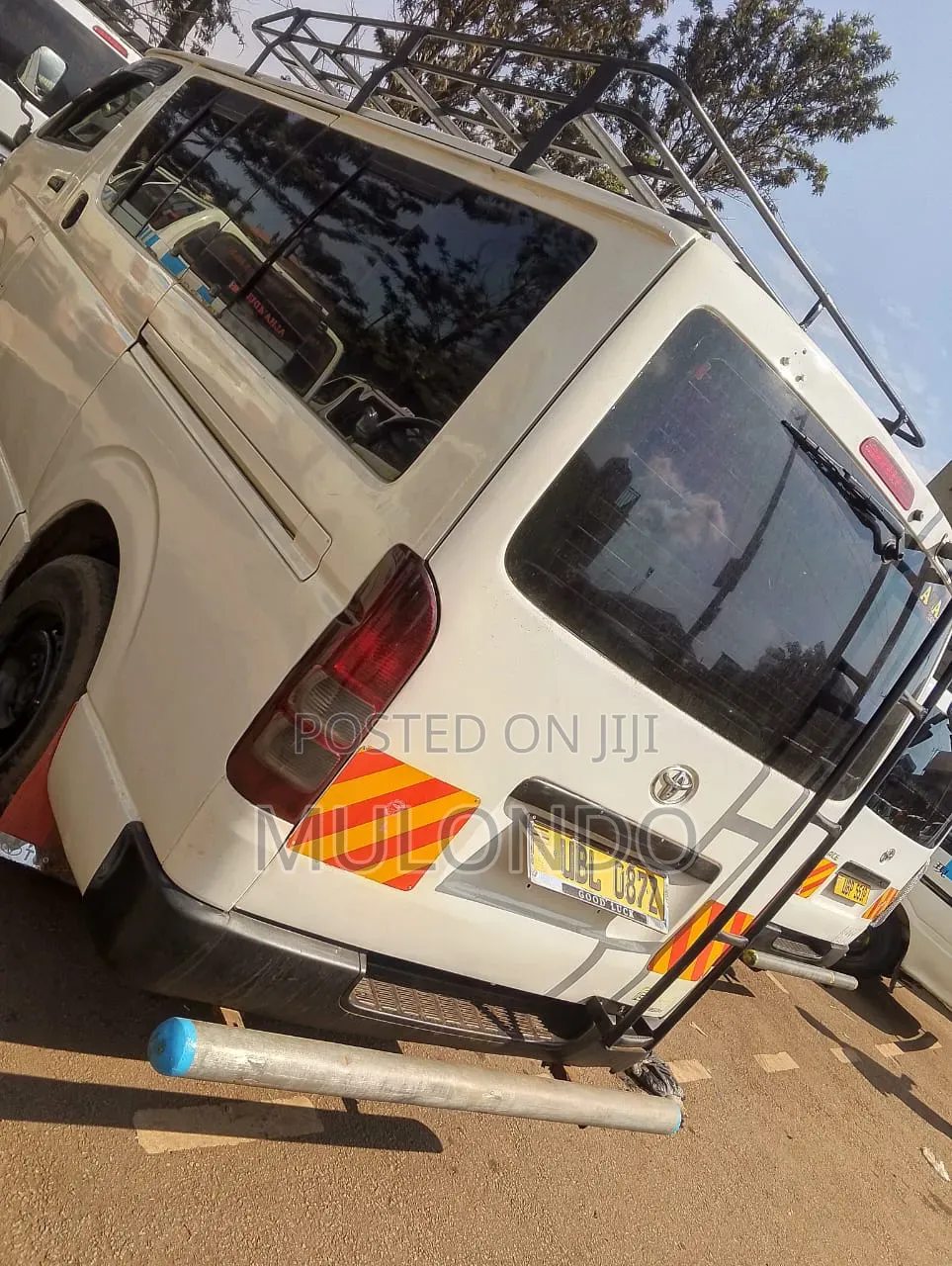 Toyota HiAce 2012 White