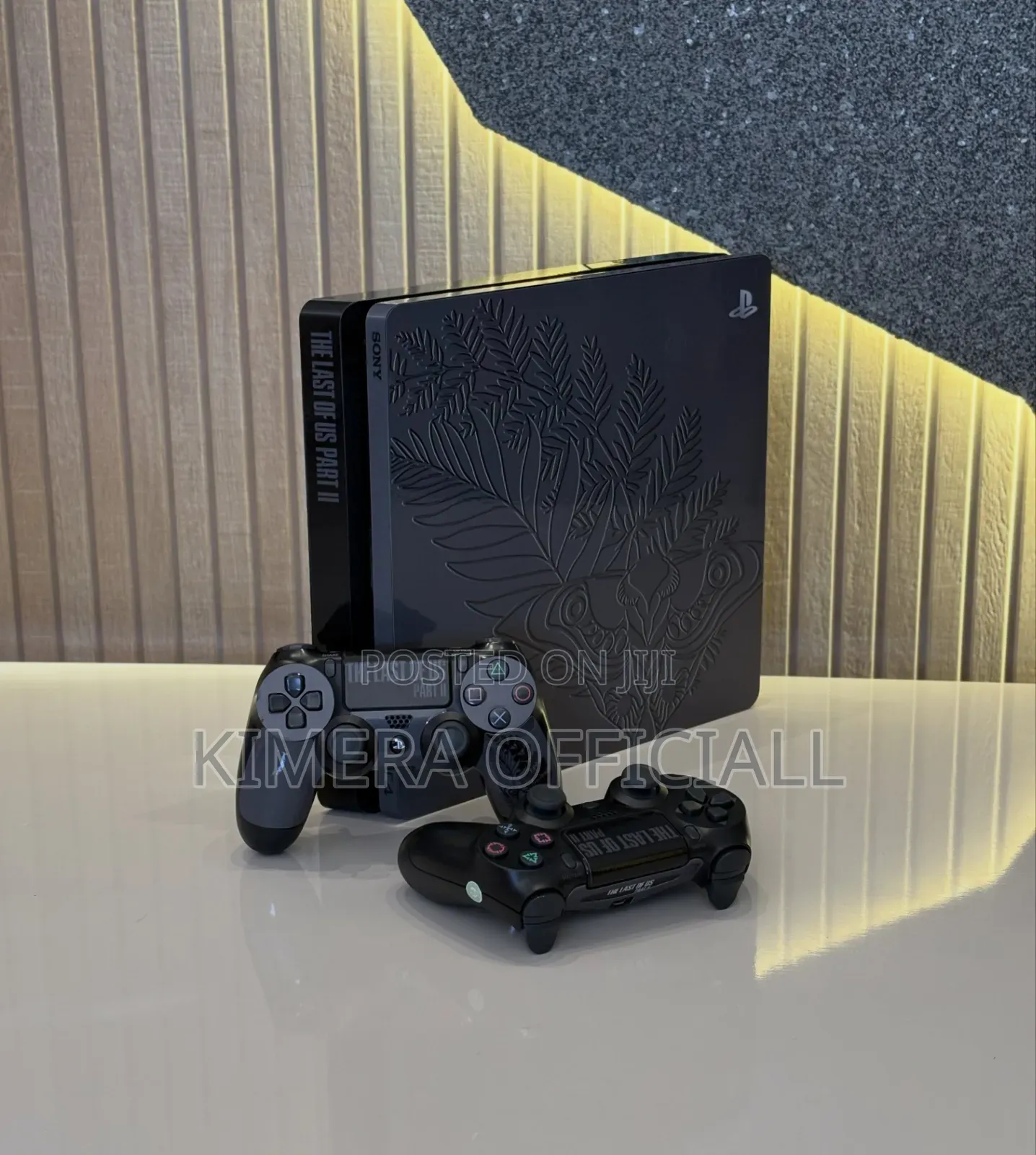 Ps4 Slim Complete Set With Games Installed and 2 Controllers