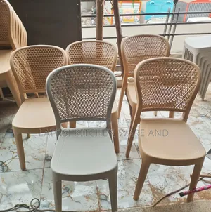 6-Piece Strong Durable Hard Plastic Chairs – Home Business Use
