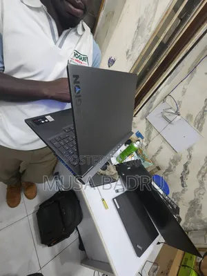 New Laptop Lenovo Legion 7 32GB Nvidia SSD 1T