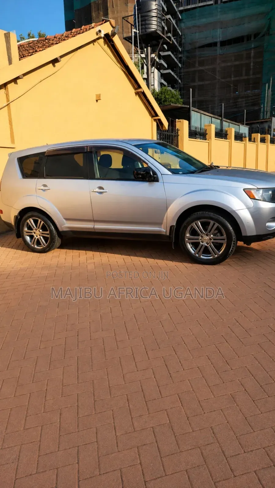 Mitsubishi Outlander 2010 Silver