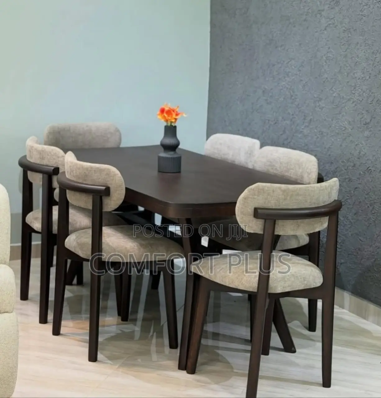 6seater Dinning Table