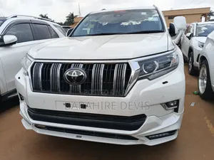 Toyota Land Cruiser Prado 2018 White