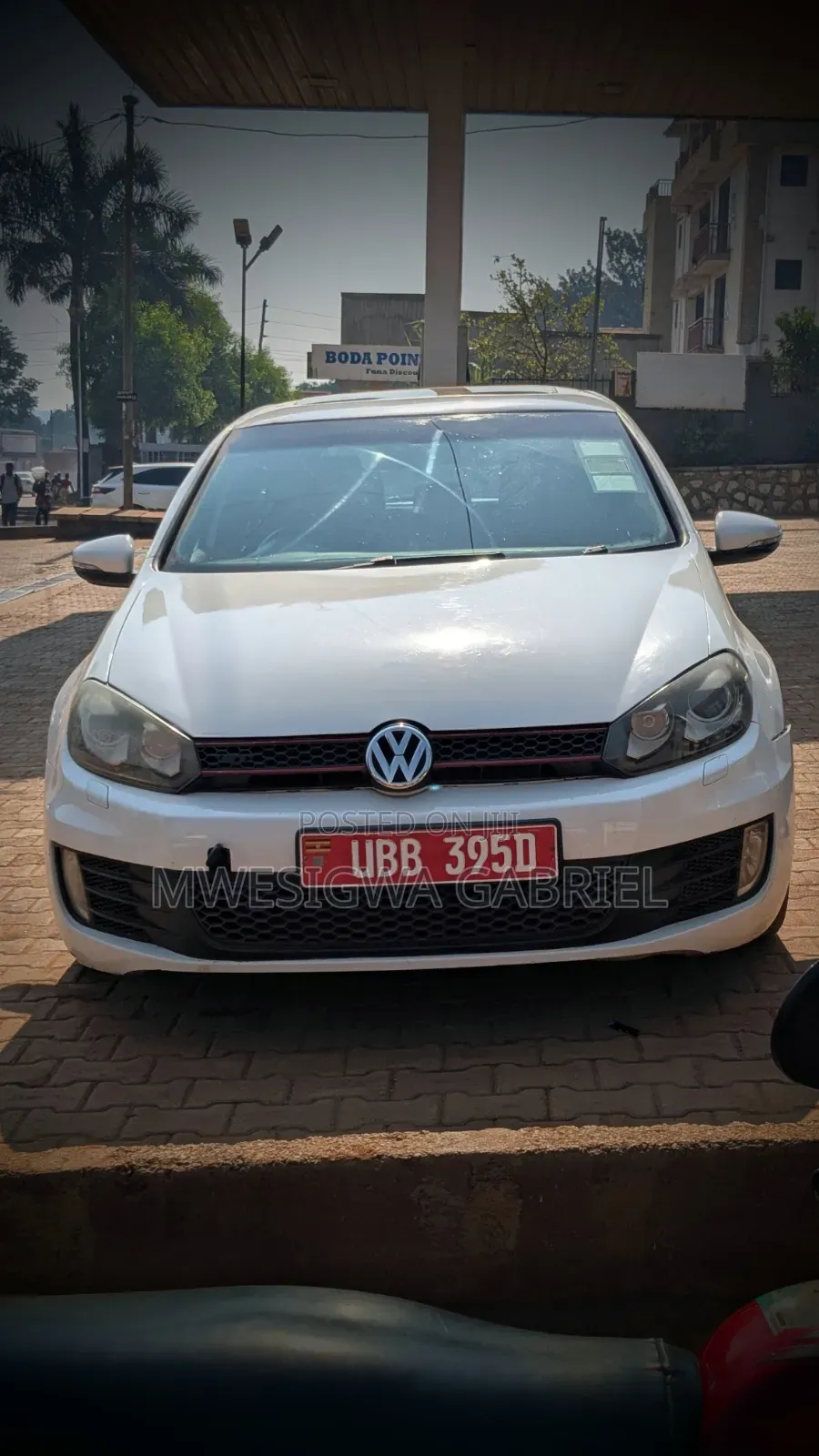 Volkswagen Golf GTI 2010 White