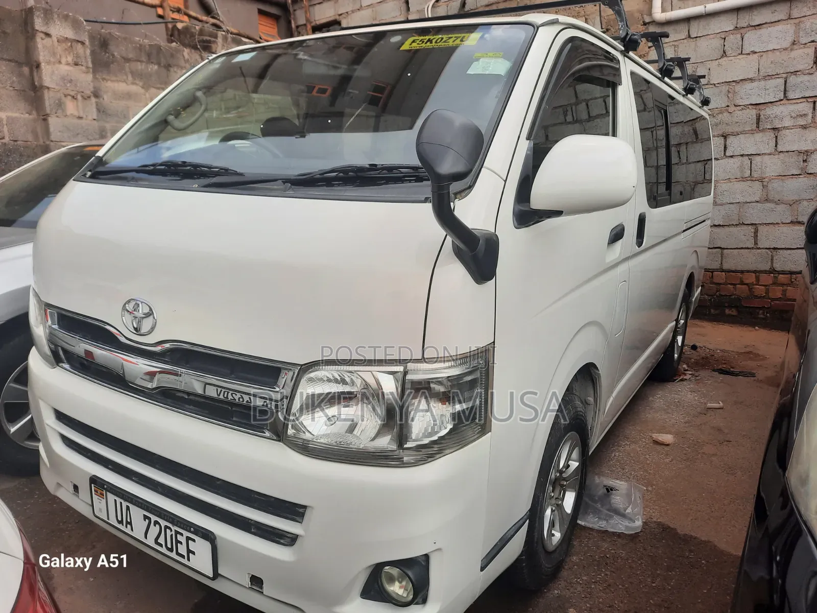 Toyota HiAce 2014 White