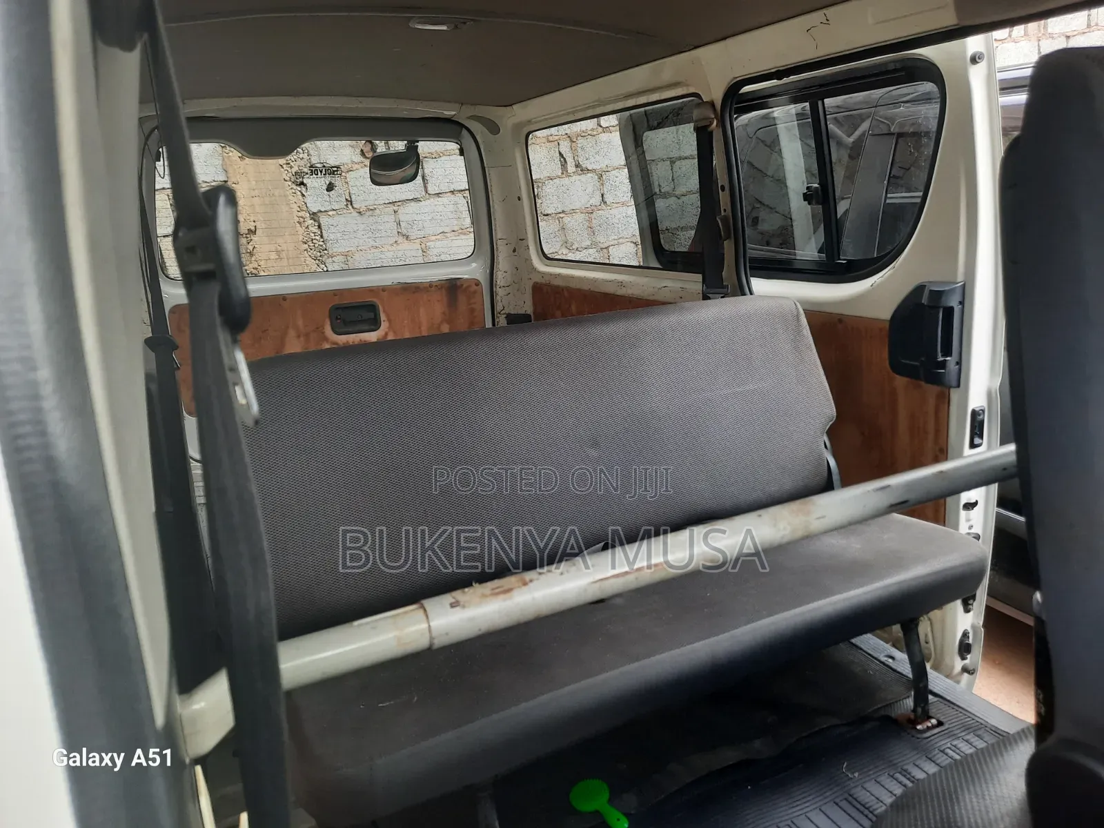 Toyota HiAce 2014 White