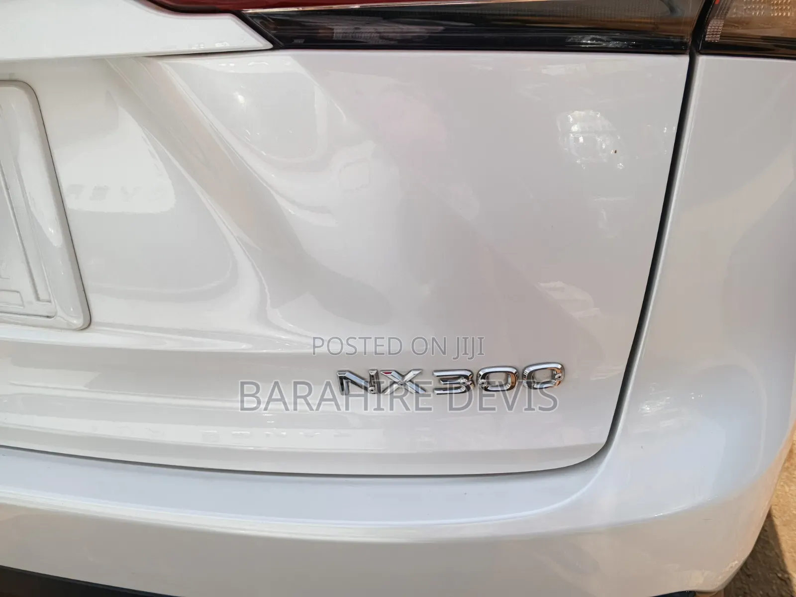 Nissan NP300 2022 White