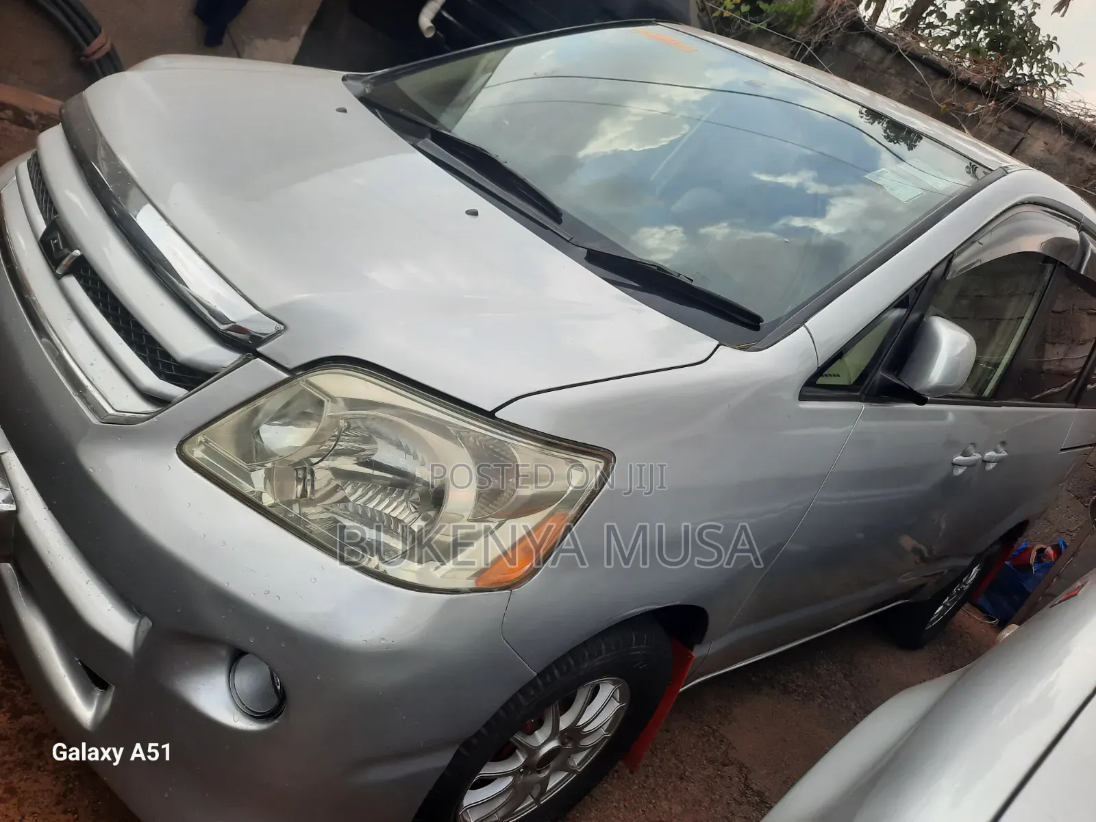 Toyota Noah 2007 Silver