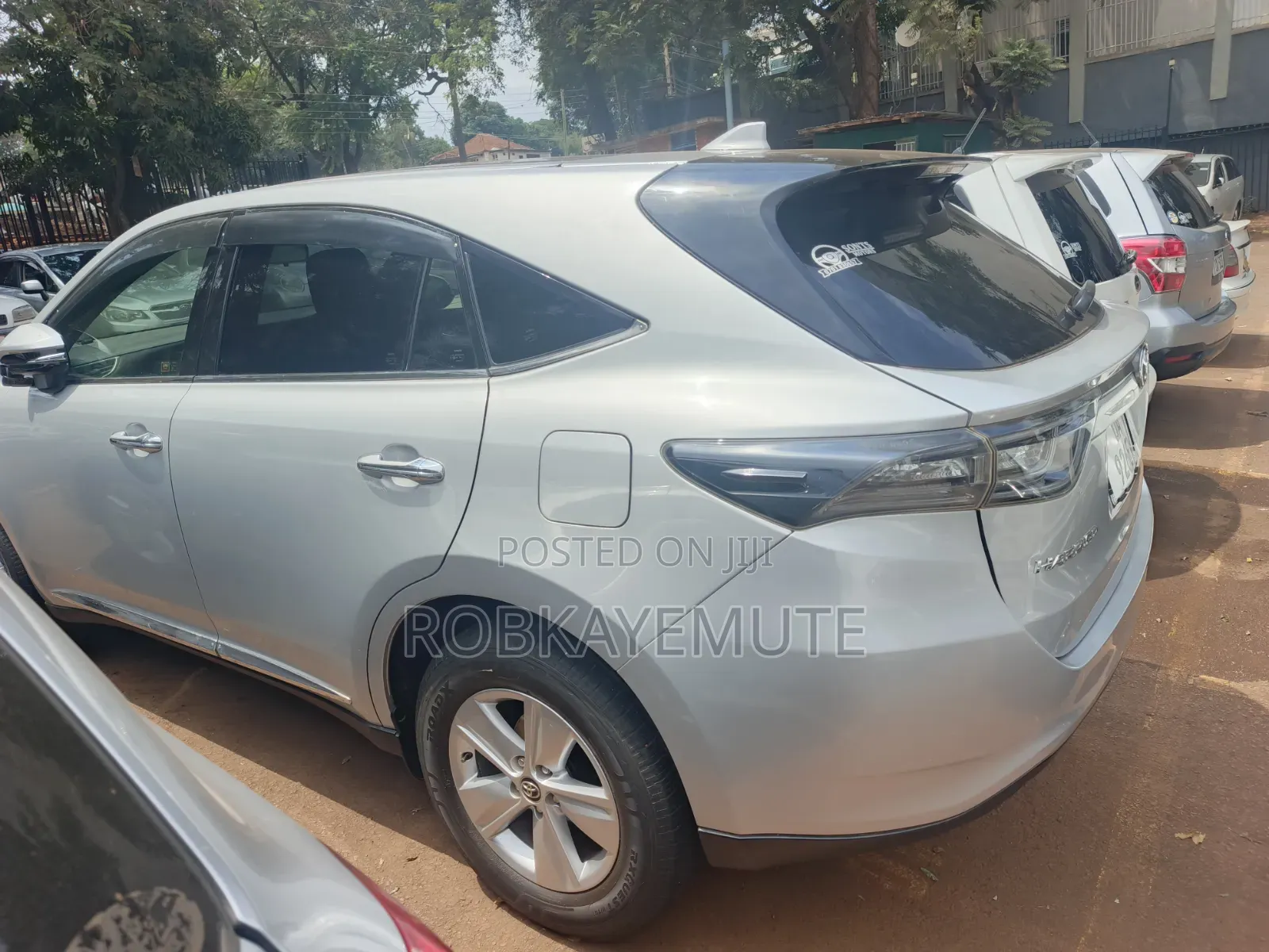 Toyota Harrier 2016 Silver