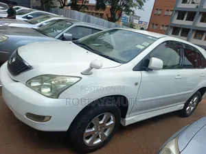 Toyota Harrier 2007 White